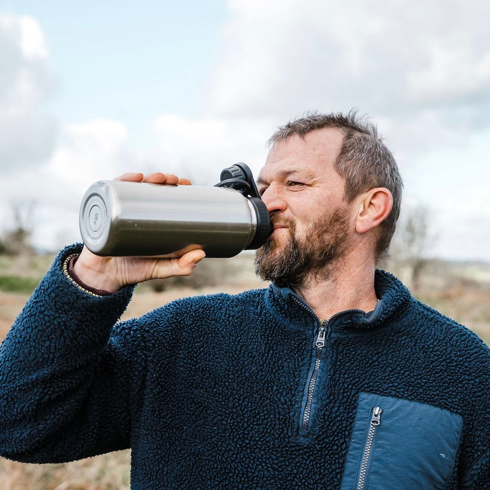 Insulated Water Bottle 750ml - Chug Cap