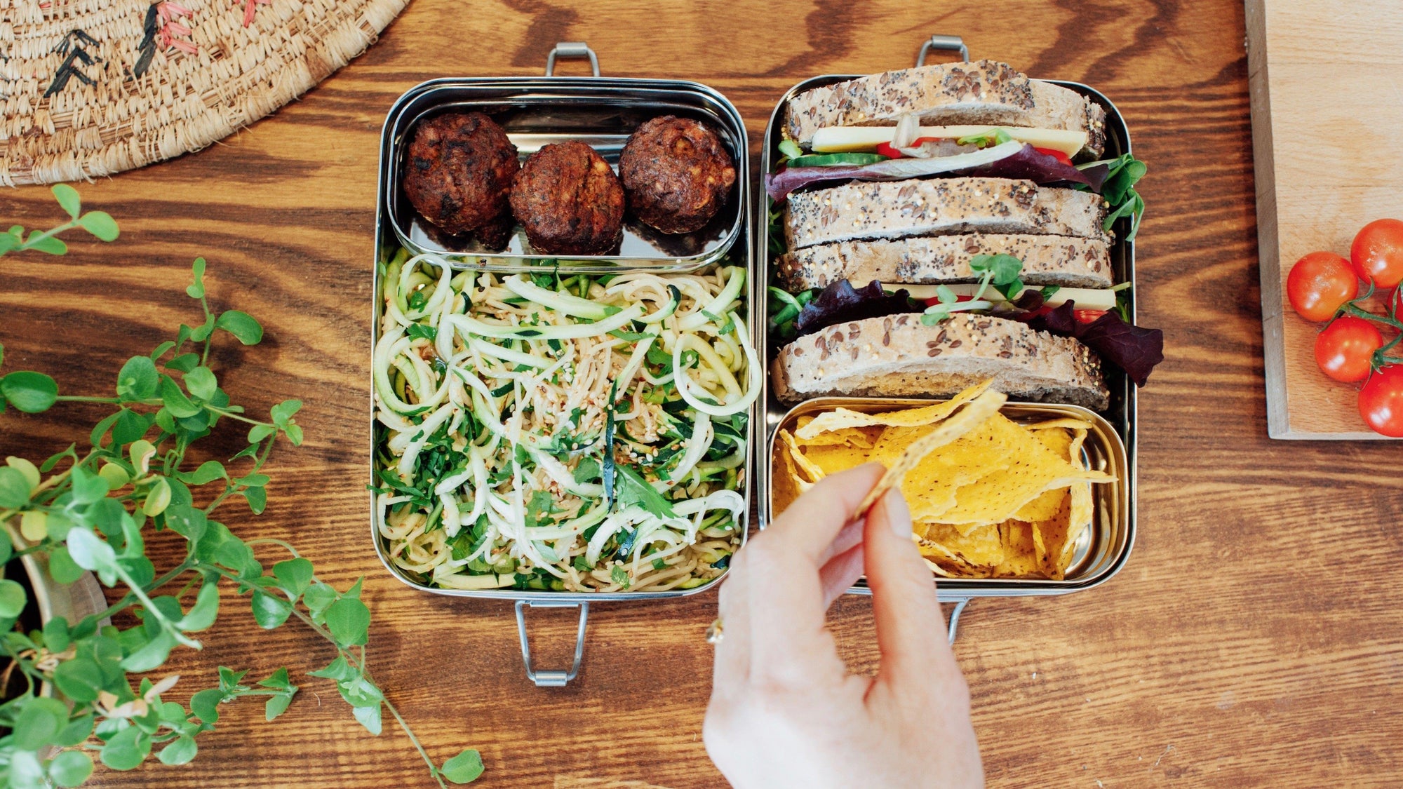 25 HEALTHY VEGAN PACKED LUNCHES