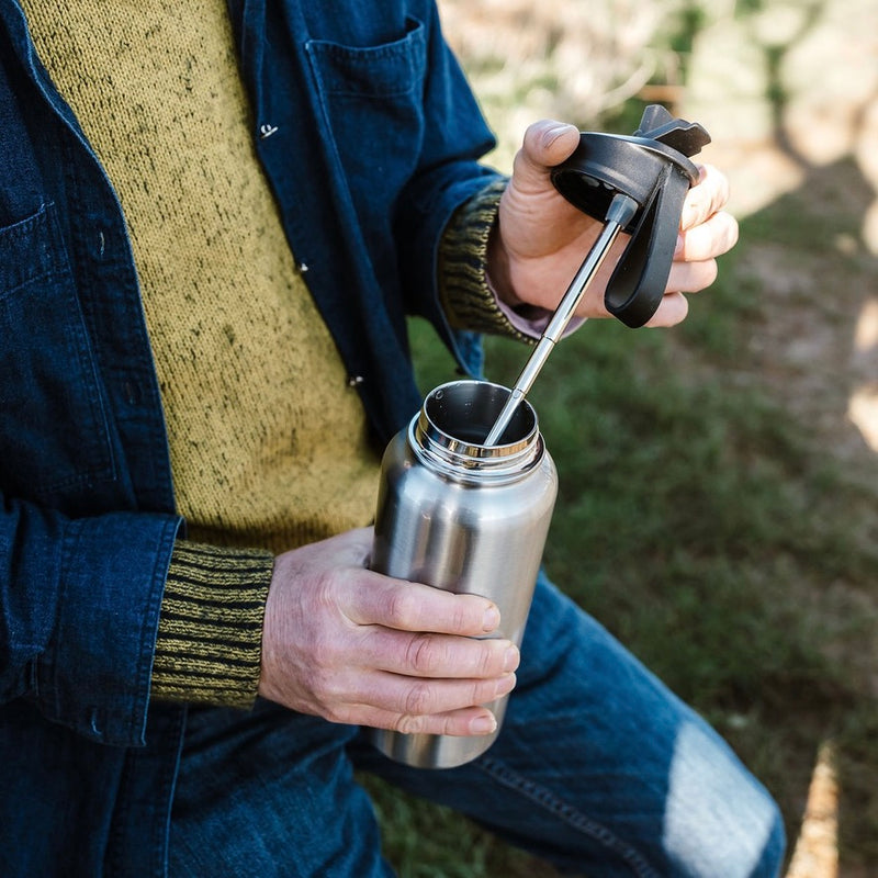 Insulated Water Bottle 950ml - Sports Cap